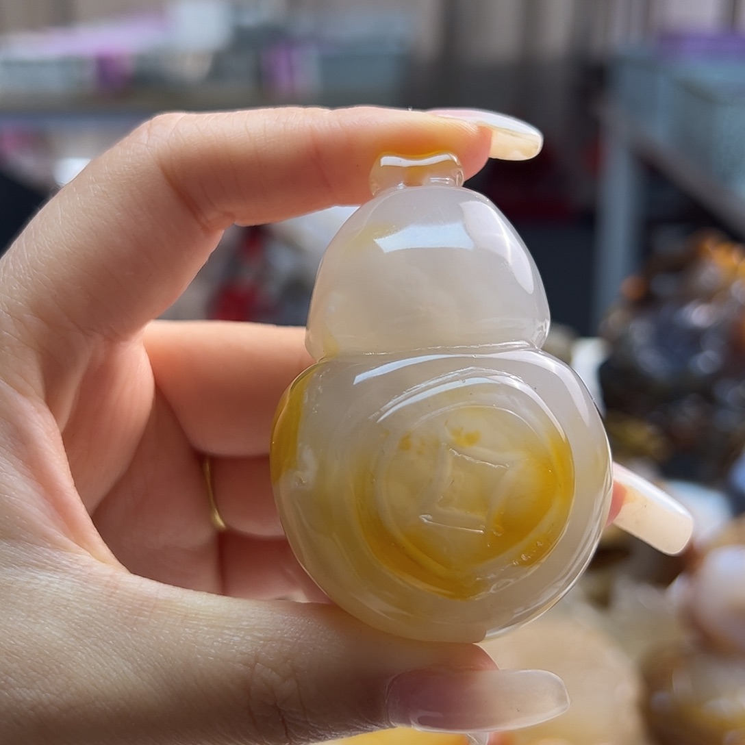 玛瑙/玉髓未镶嵌吊坠(不含链)