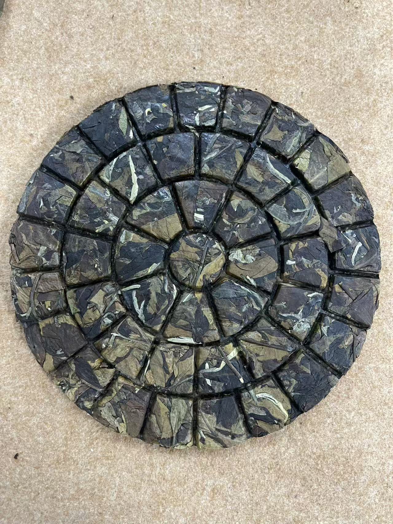 景谷月光白饼200g