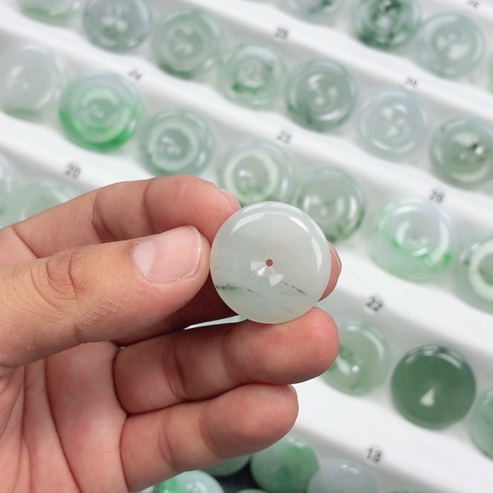 翡翠未镶嵌颈饰缅甸天然A货翡翠26.8-6.1