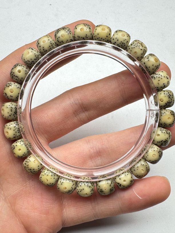 星月菩提单圈 月留白