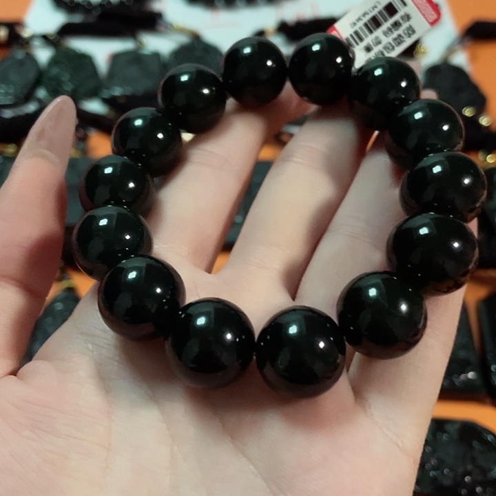 翡翠未镶嵌挂件陌****2