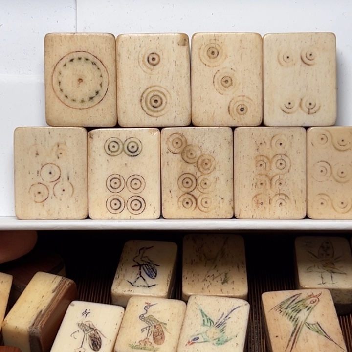 ****ゞ实心竹雕刻手把件