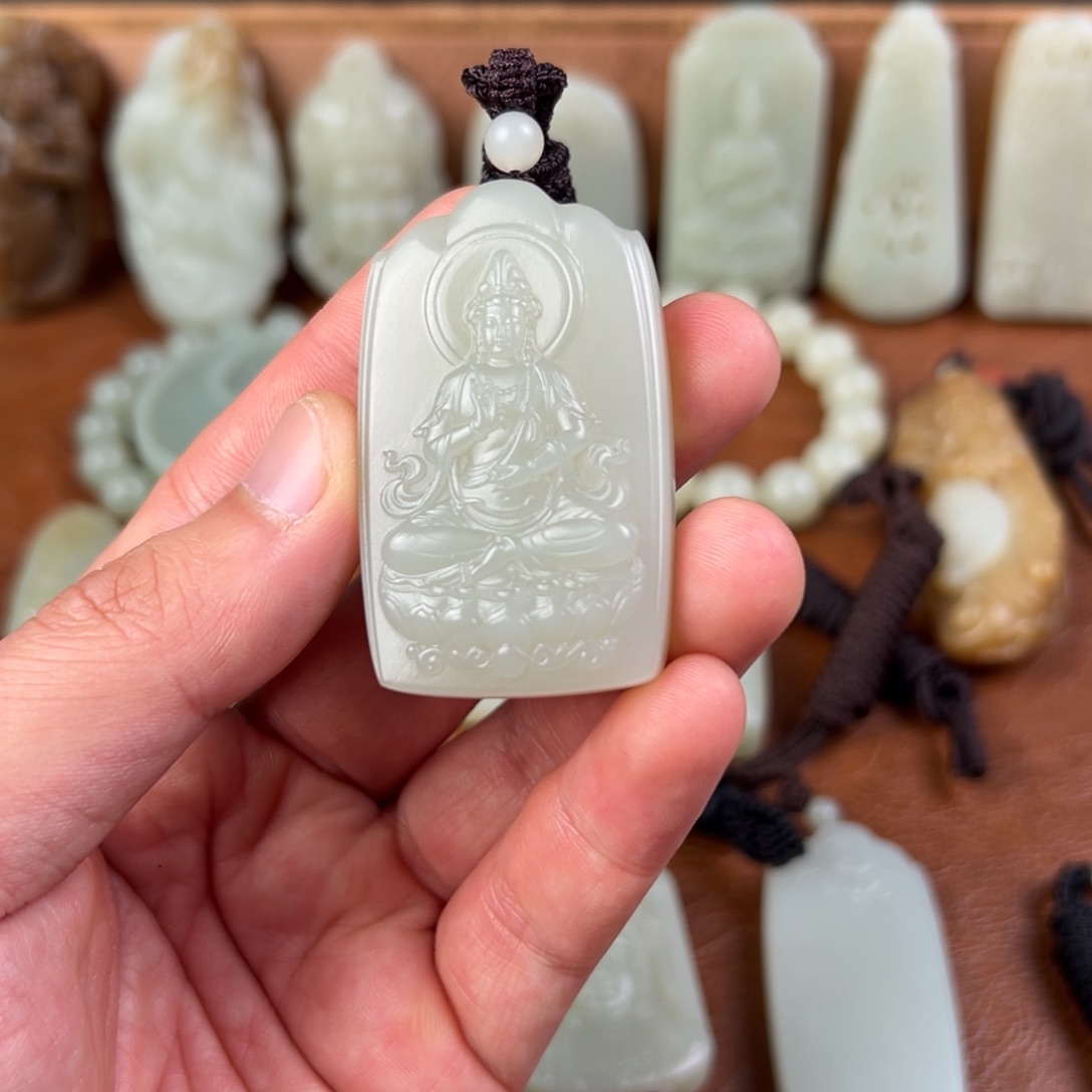 晴***3和田玉（青白玉）未镶嵌颈饰