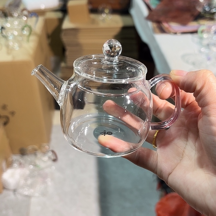 师***钰个器小虎粉。            