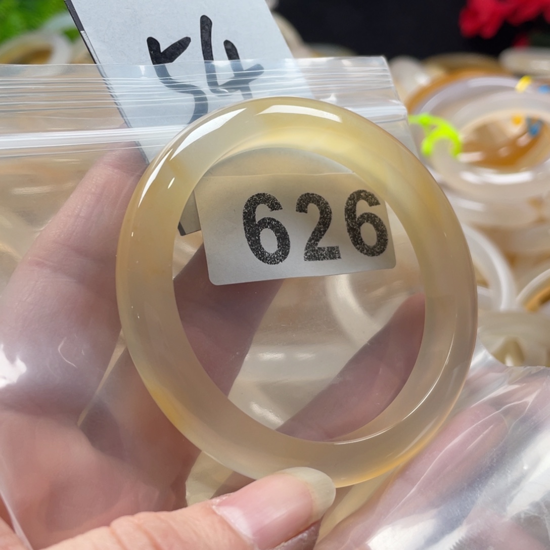 玛瑙/玉髓未镶嵌手镯