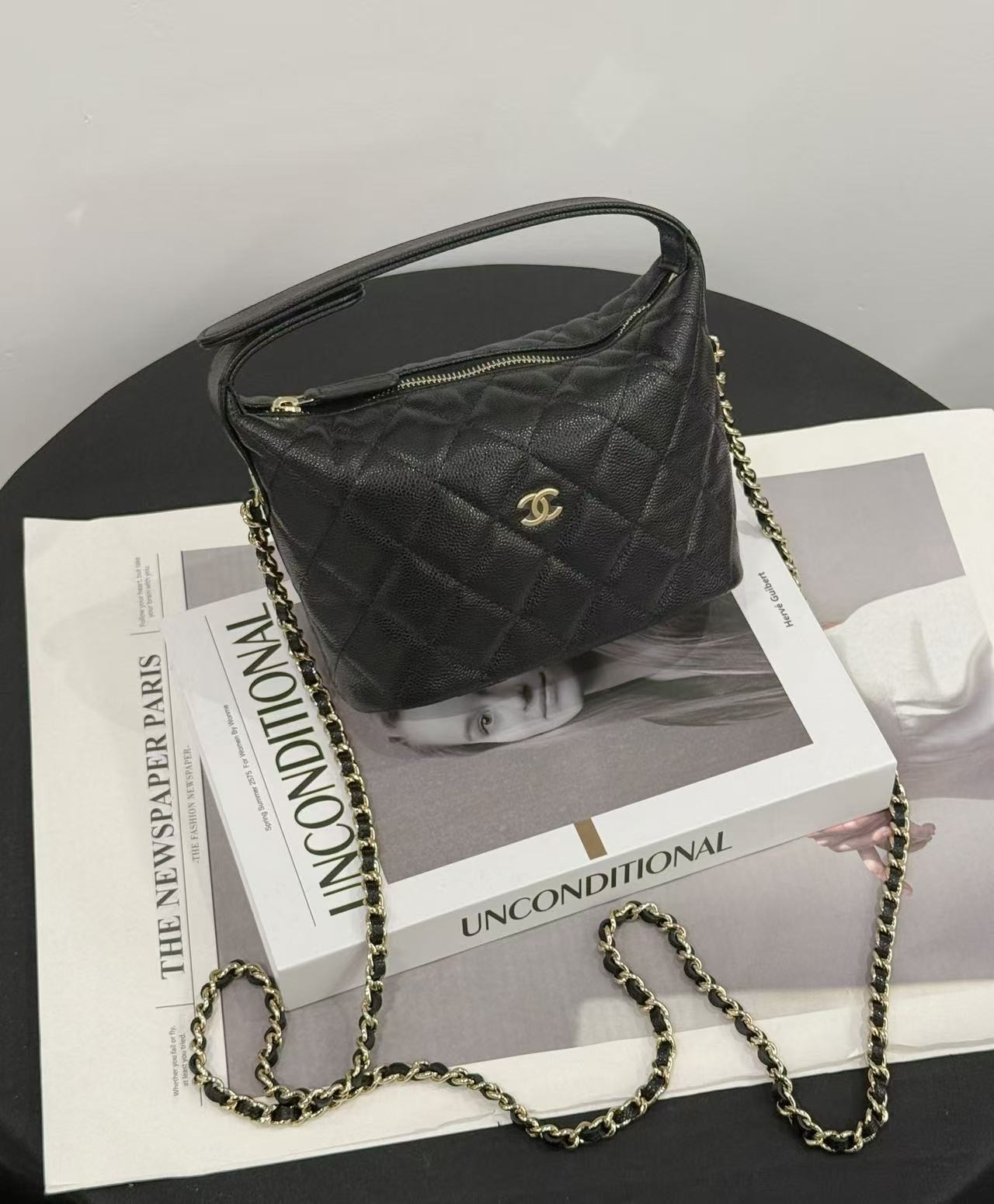 全新未使用 Chanel/香奈儿 25c【可拆卸肩带】黑金荔枝饭盒包 全套