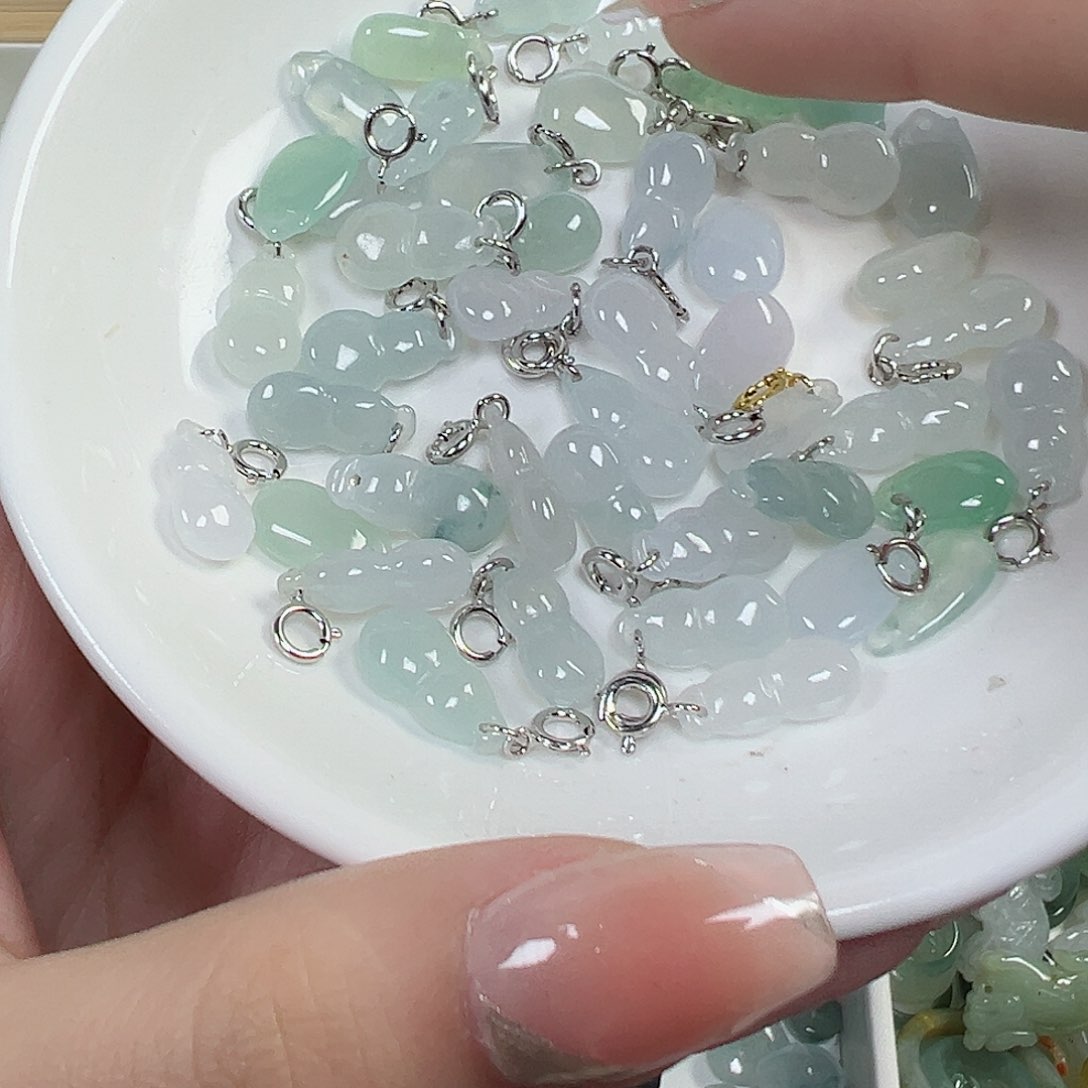 翡翠散珠翡翠小滴流2个