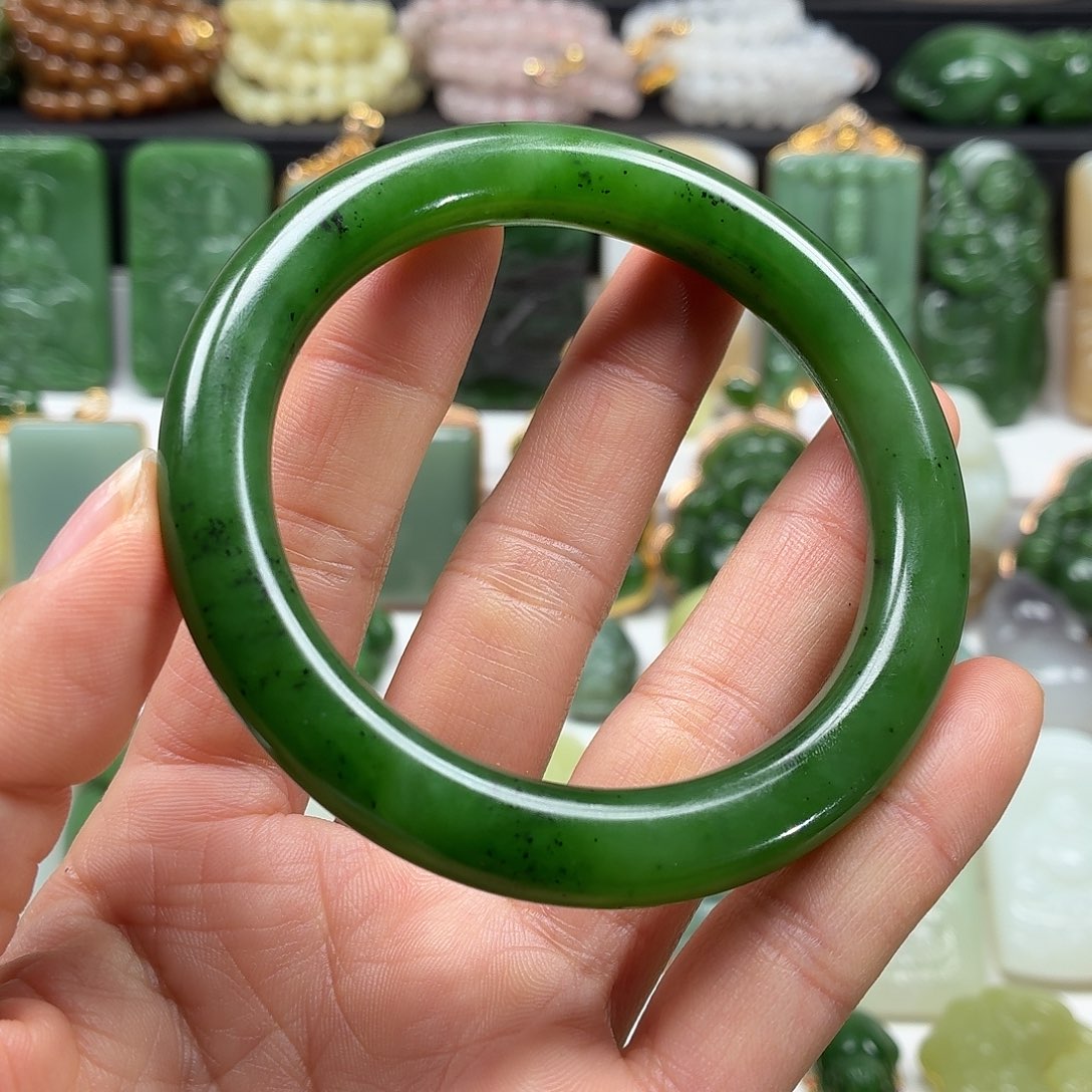 和田玉未镶嵌颈饰57.8