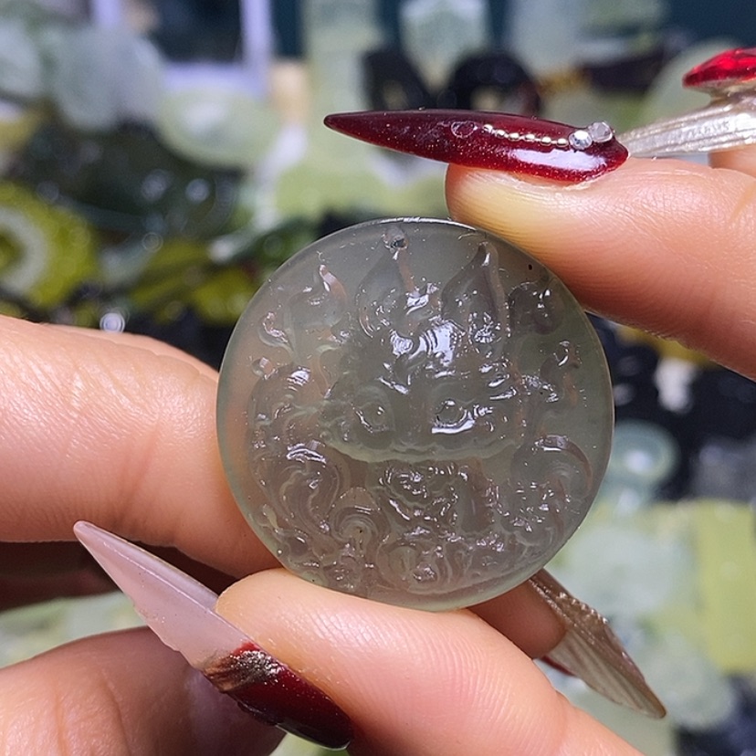 【闪购商品】蛇纹石玉颈饰未镶嵌