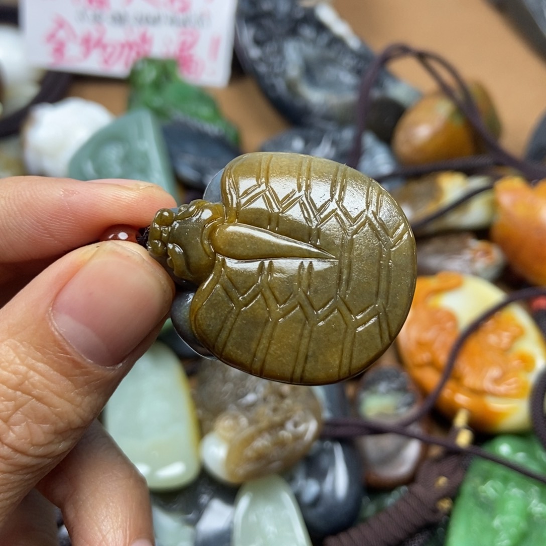 和田玉挂件未镶嵌