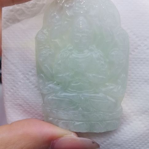 翡翠颈饰未镶嵌天然的A货翡翠多样性发货