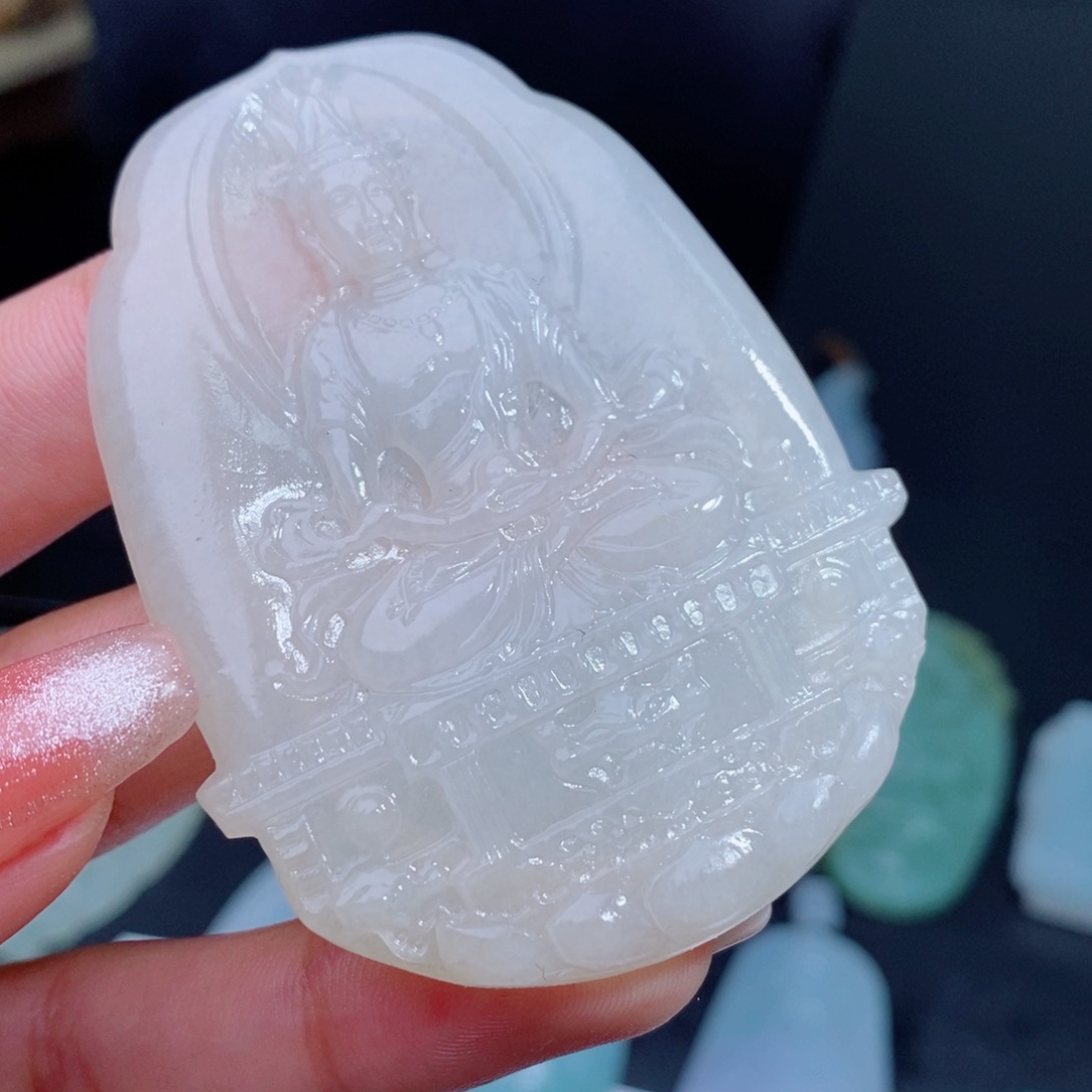 定制翡翠吊坠未镶嵌