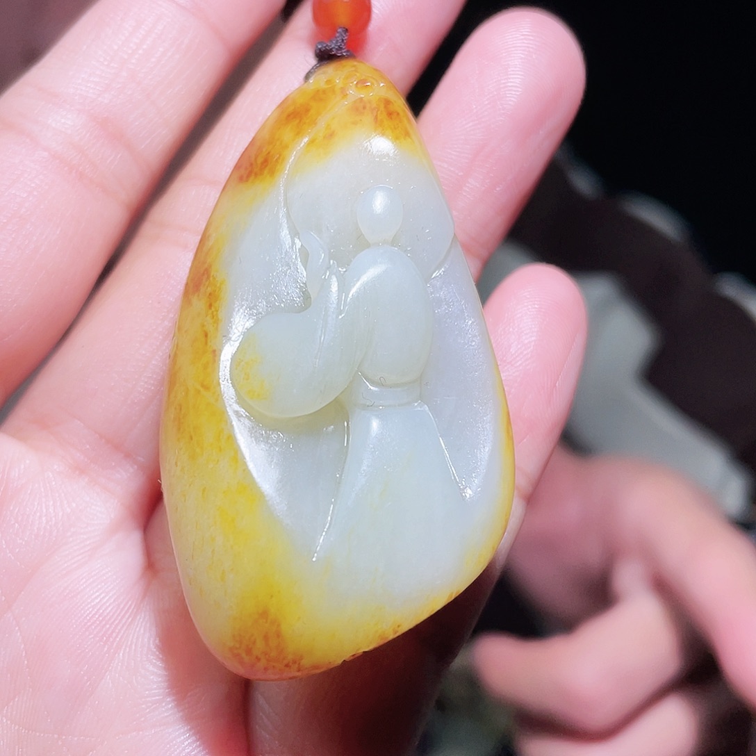 和田玉颈饰未镶嵌