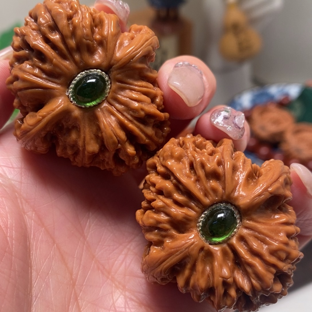 把件文玩核桃41尺寸南江石