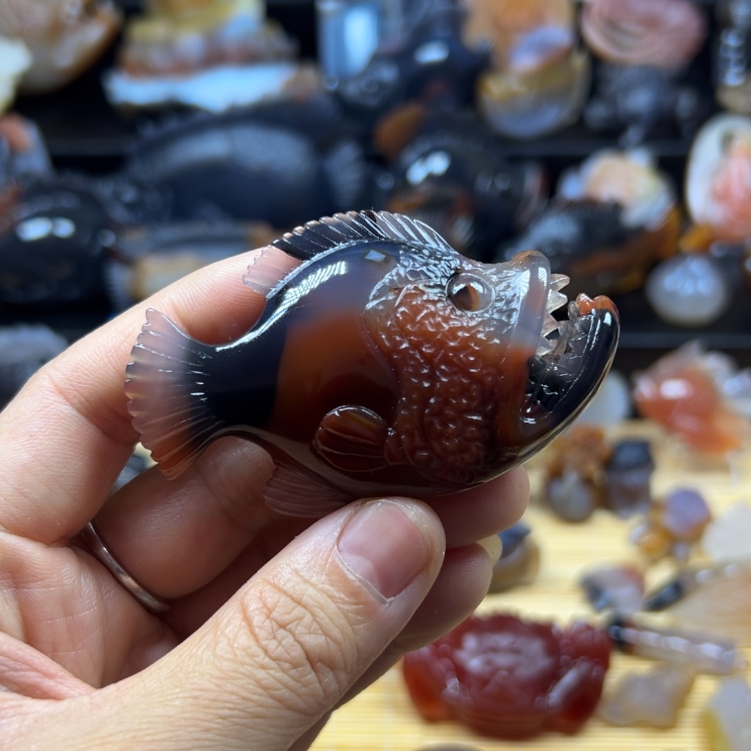 玛瑙/玉髓未镶嵌把件
