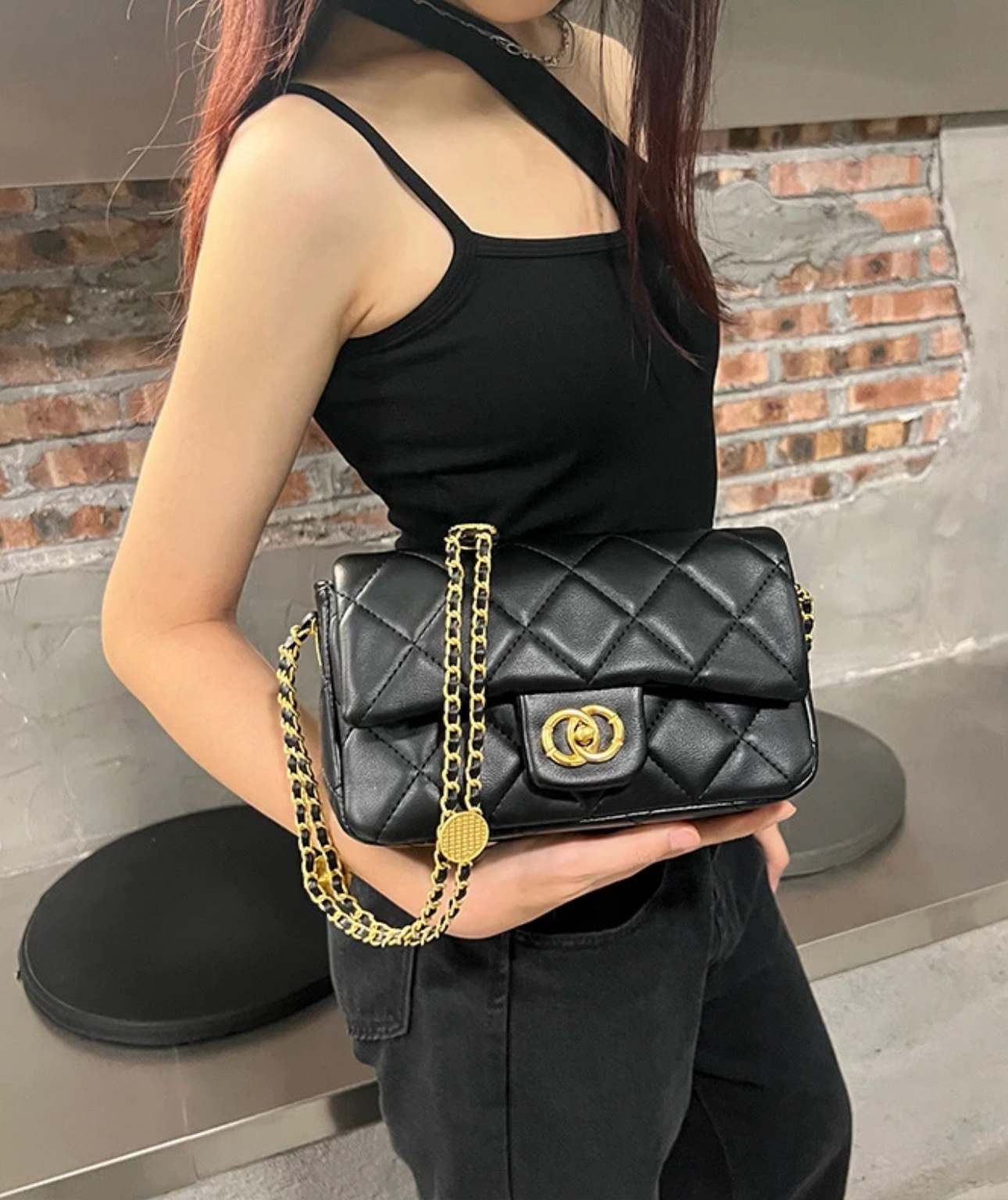 女款爆款气质小香风斜挎手机包方便出行