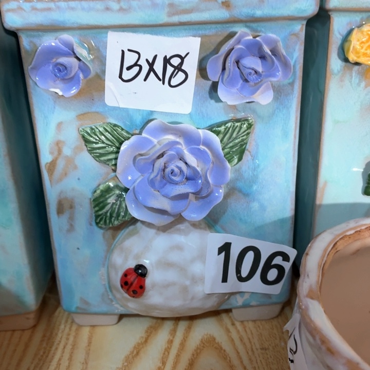 多肉花盆满15包邮