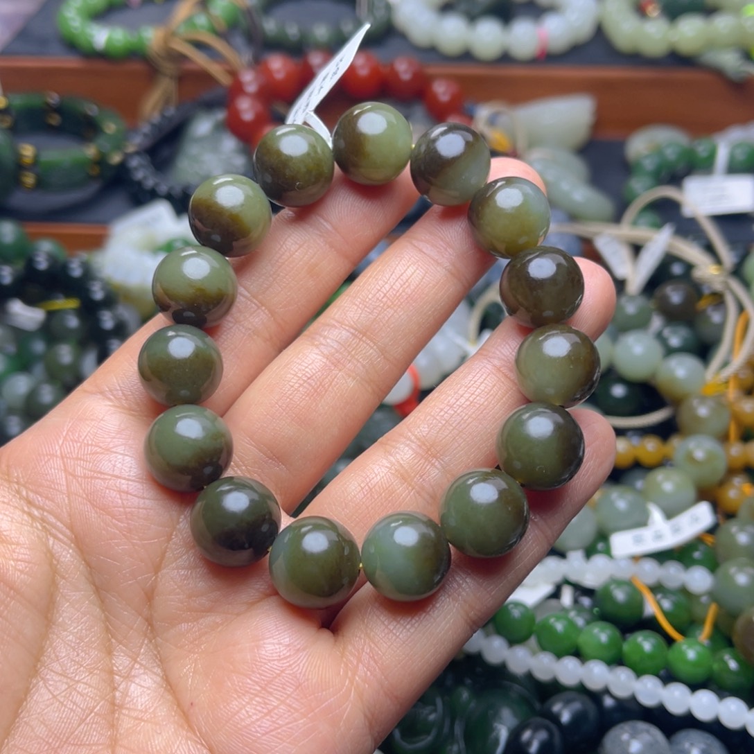 和田玉未镶嵌手链