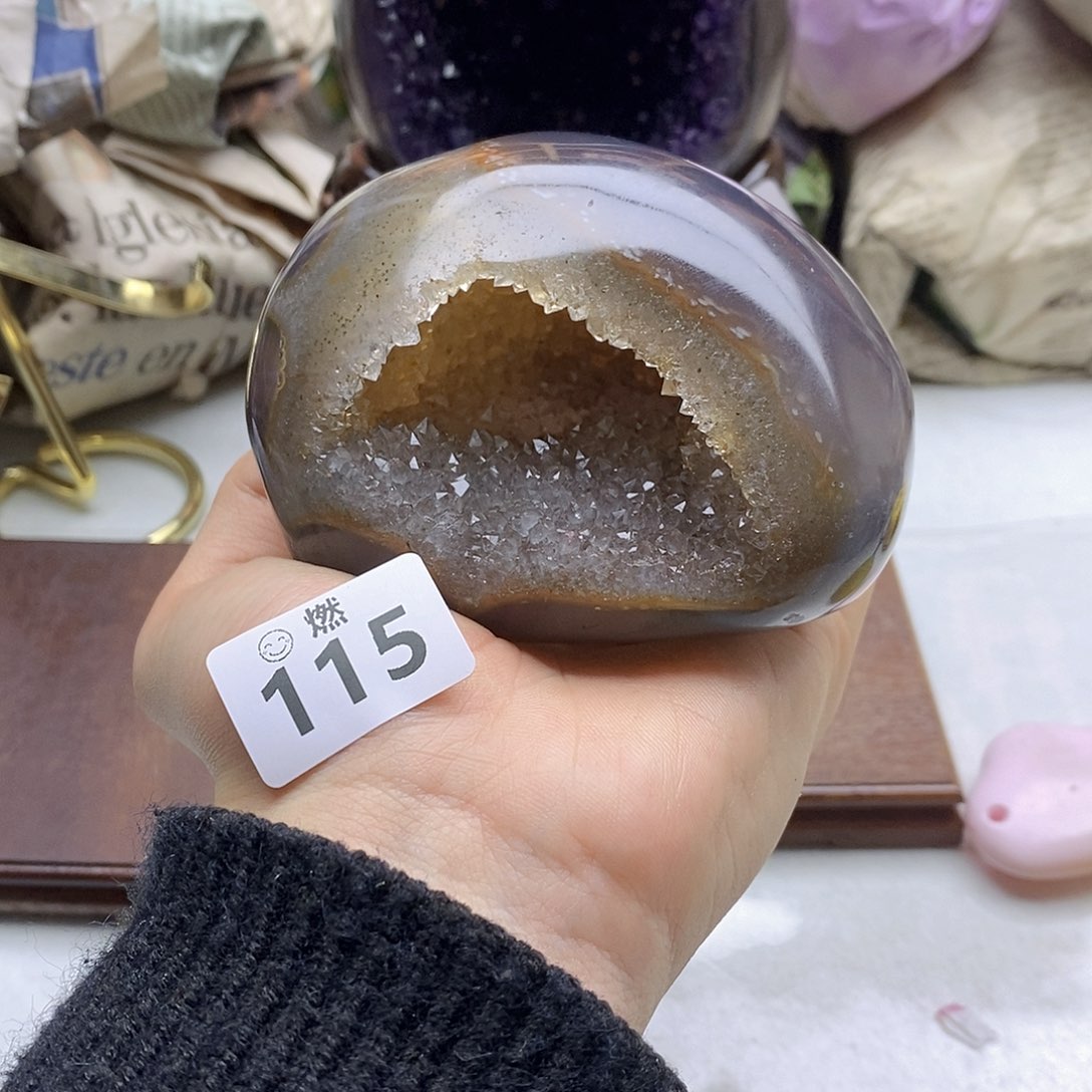 紫晶大型摆件（非配饰）未镶嵌