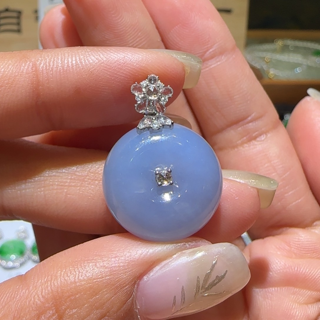 【闪购商品】翡翠颈饰18K金镶嵌木****9天然