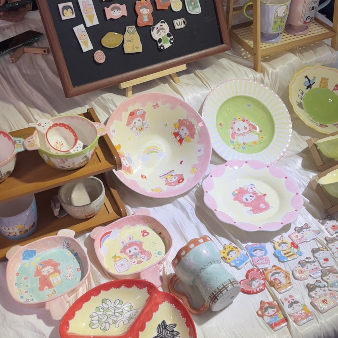 瓷片8815一起逛集市啦