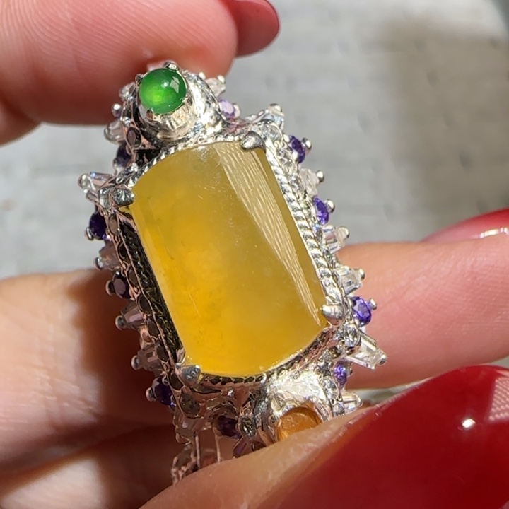 定制翡翠未镶嵌翡翠