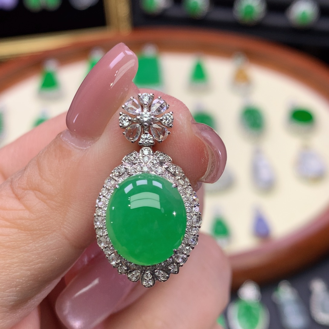 翡翠18K金镶嵌吊坠(不含链)