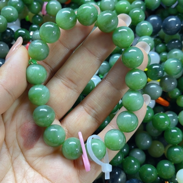 手链未镶嵌和田玉