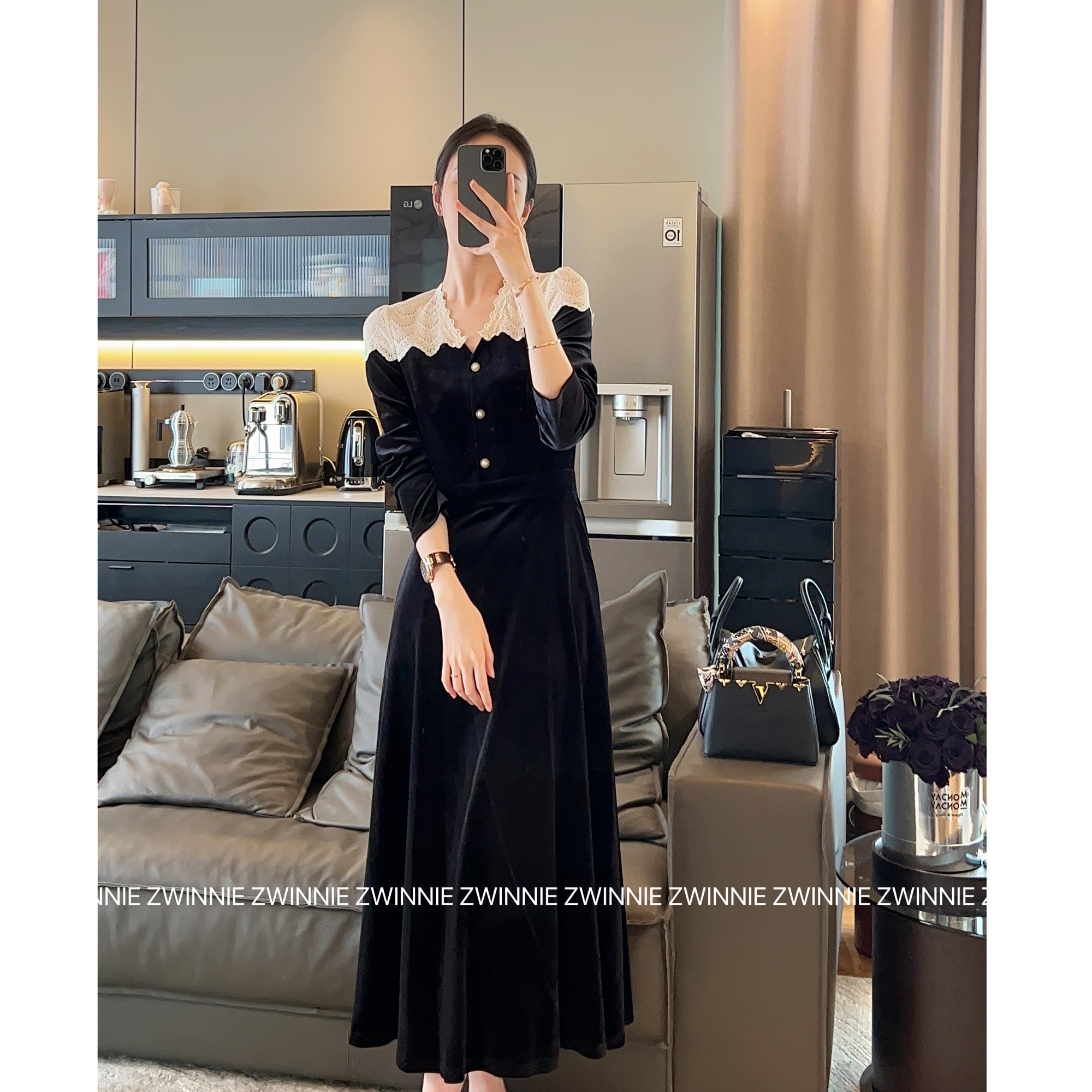 Zwinnie/詹维尼【欢愉 蕾丝拼接丝绒裙】法式甜美连衣裙 GYT202302
