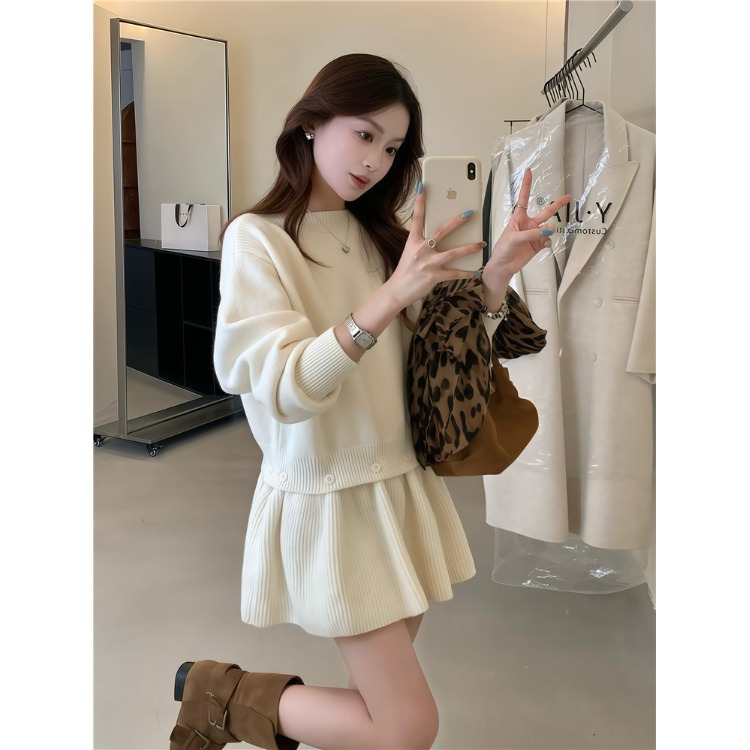 秋冬韩版显瘦圆领针织衫女百搭慵懒风软糯裙帘设计可拆卸毛衣上衣