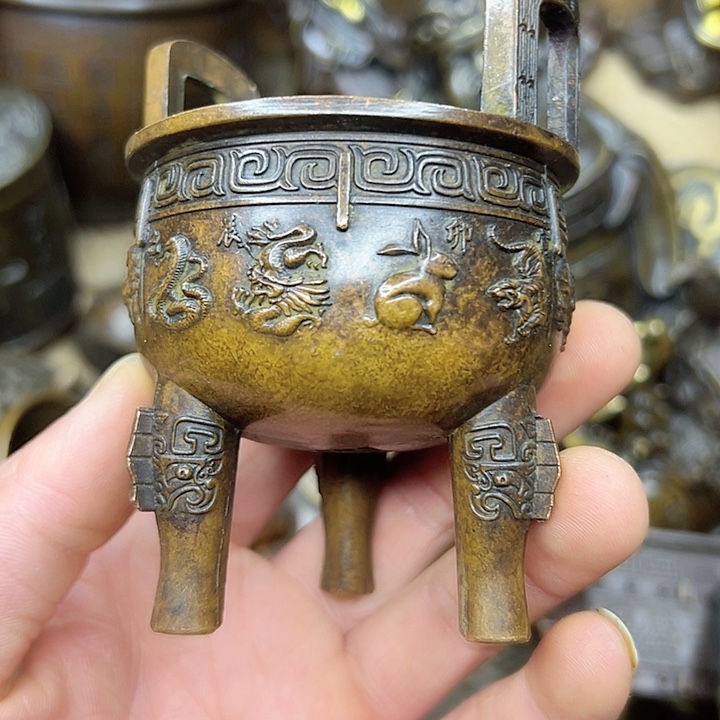 铜铜铜器直播间铜