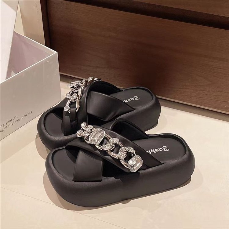 厚底绝美水钻交叉拖鞋2025夏季新款外穿时尚休闲外出气质高级