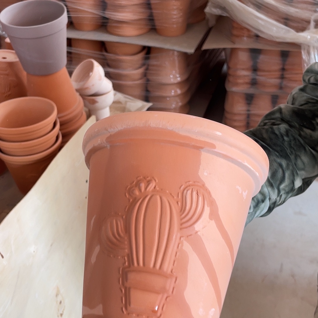 红陶口19f y g f fu u j