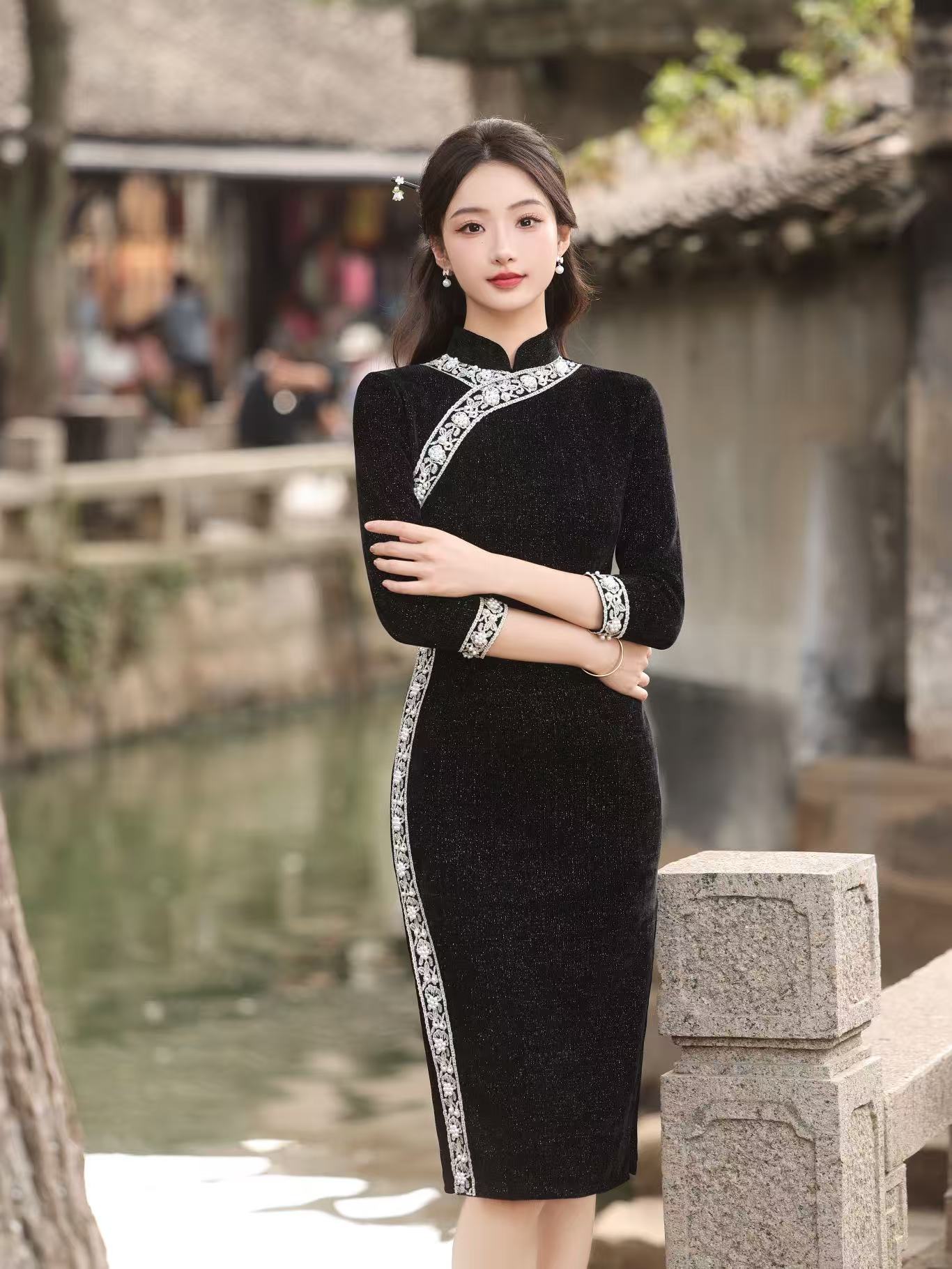 皖苏-2025年秋季新款改良旗袍端庄大方遮肉显瘦