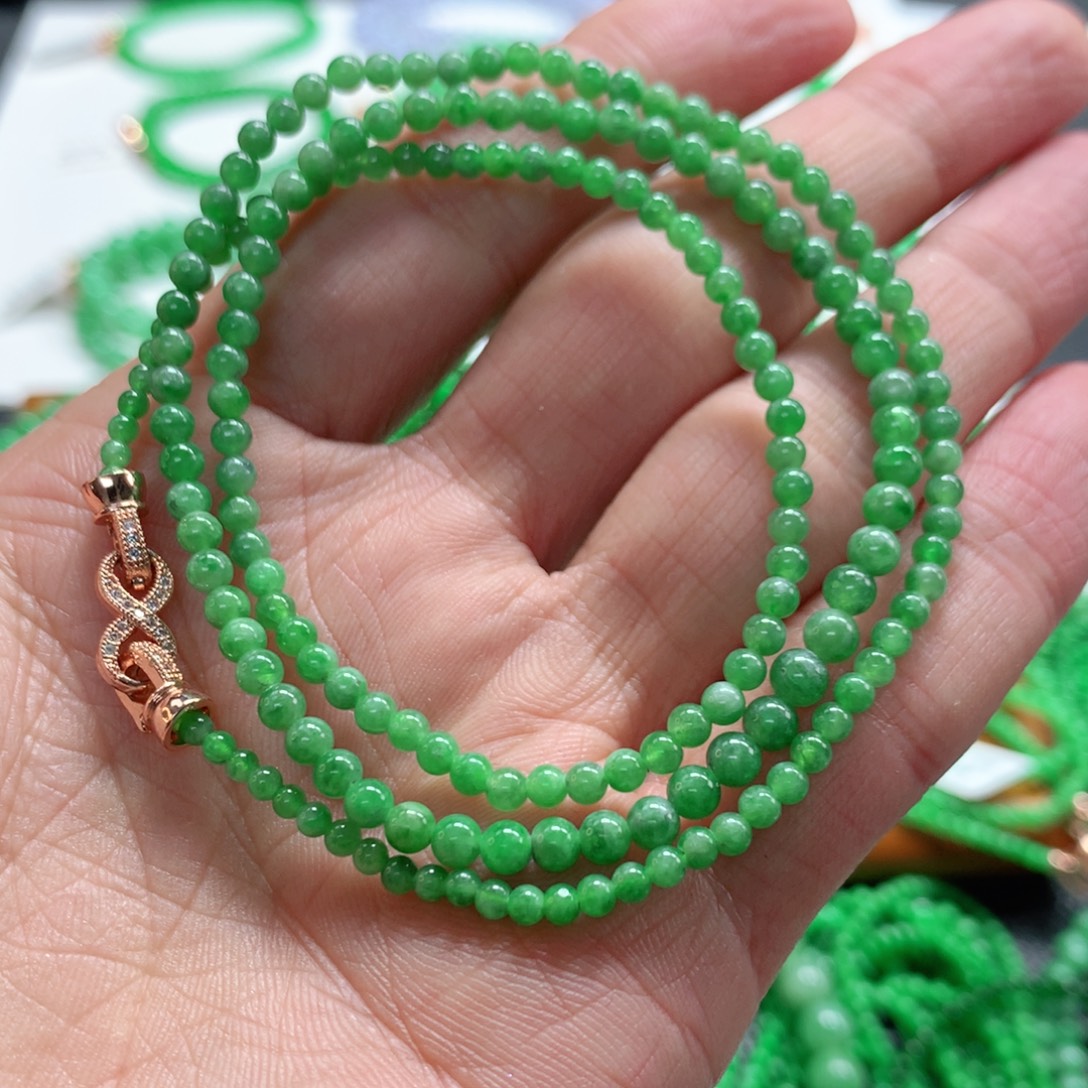 翡翠未镶嵌手链翡翠