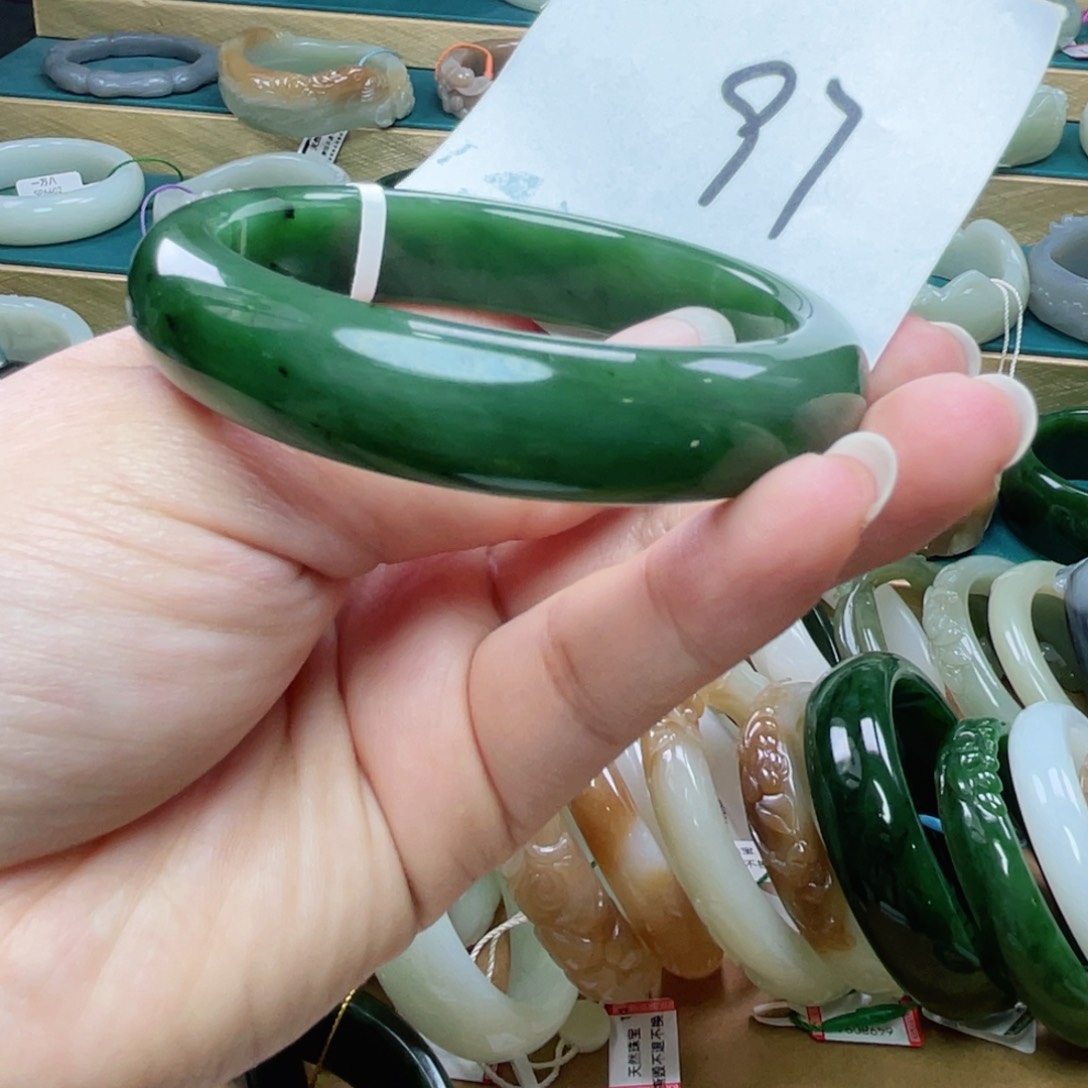 未镶嵌手镯和田玉圈口58