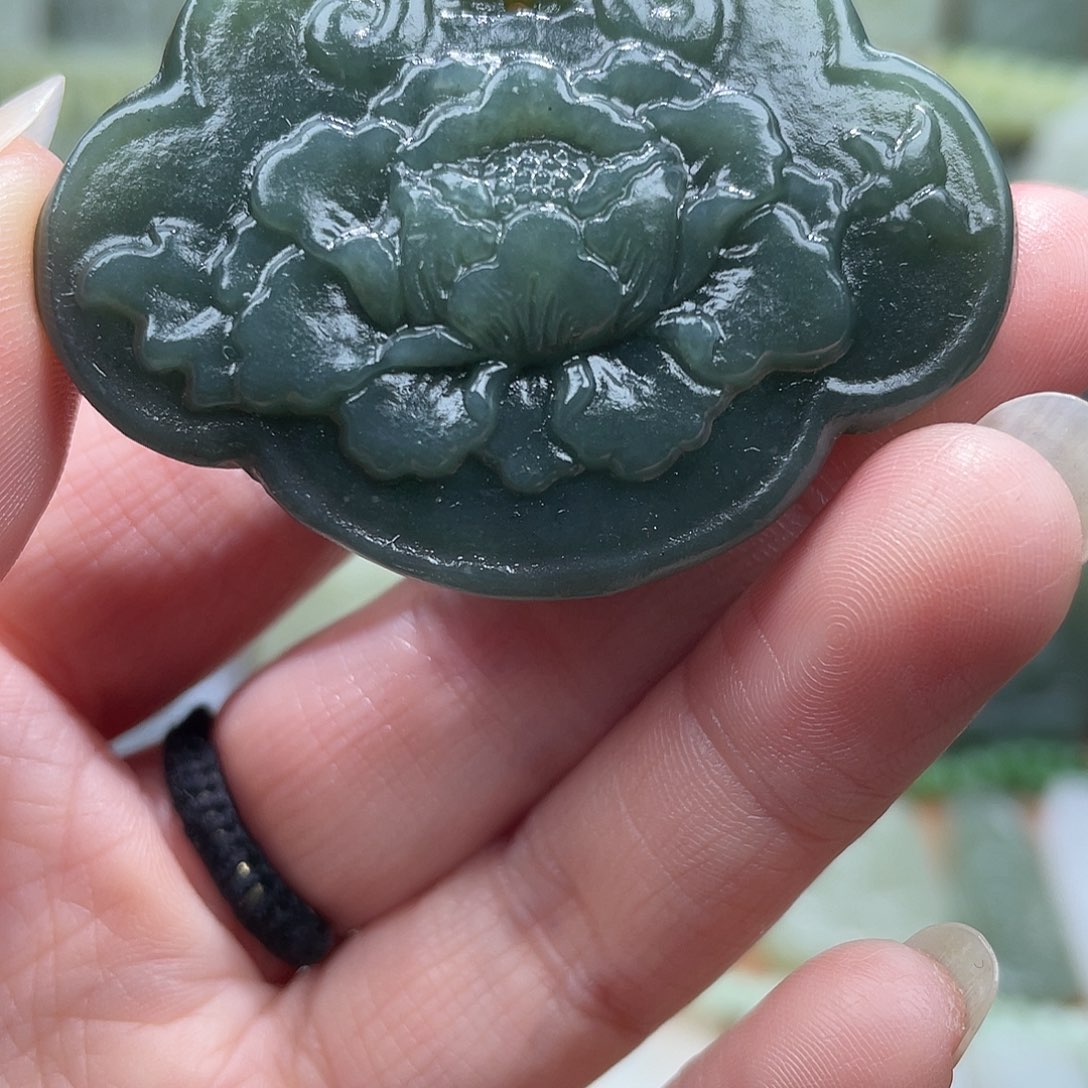 和田玉未镶嵌吊坠(不含链)