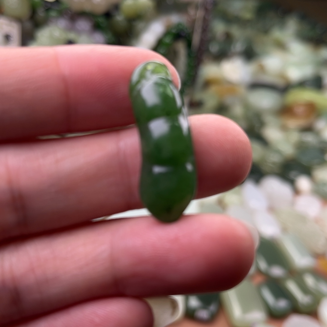 和田玉未镶嵌吊坠(不含链)