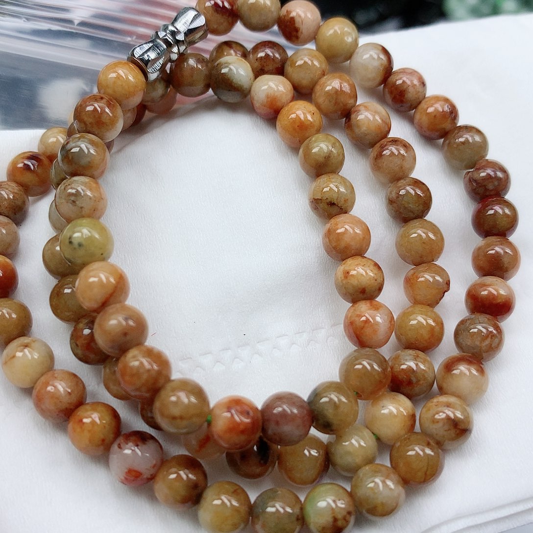 翡翠颈饰未镶嵌手串