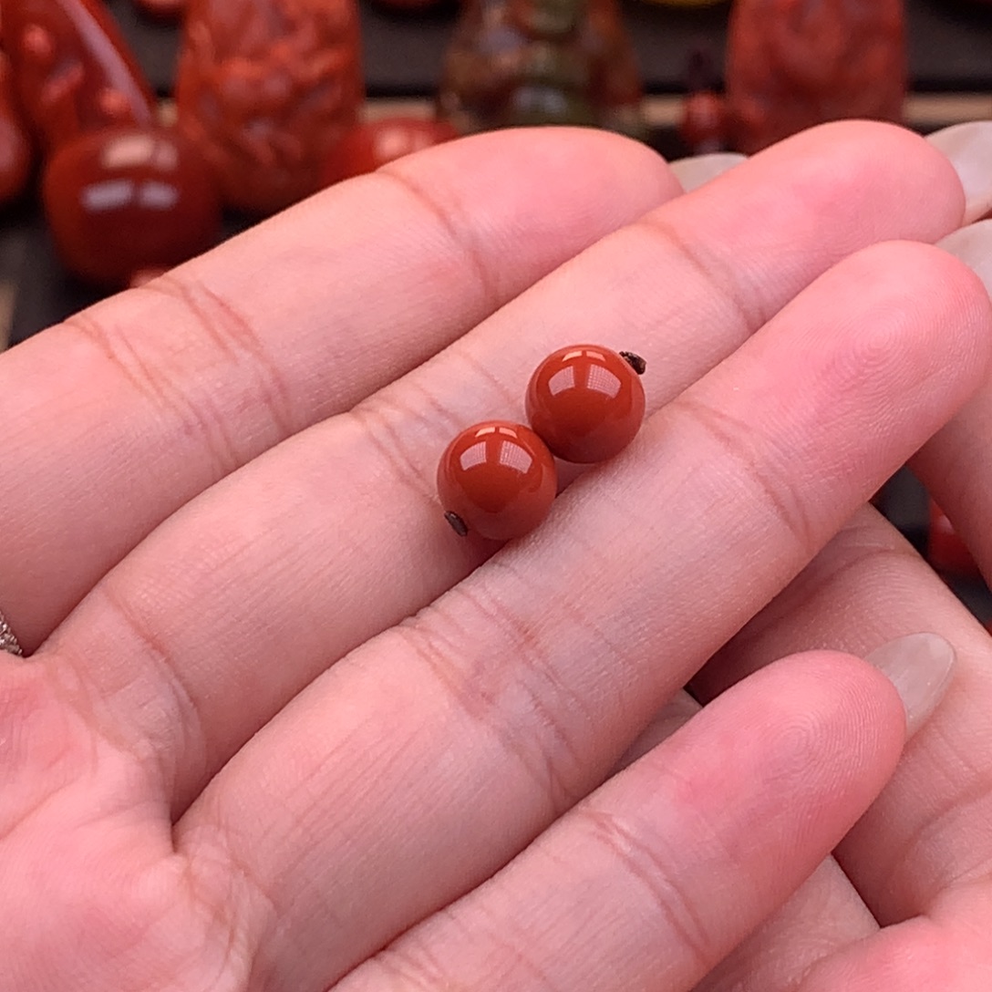 未镶嵌原矿高品圆珠对珠8mm南红玛瑙