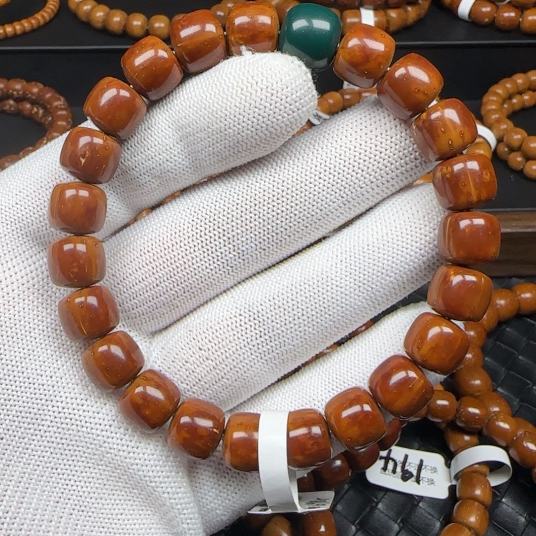 紫金鼠手串10.8mm实心老型（红皮老料）