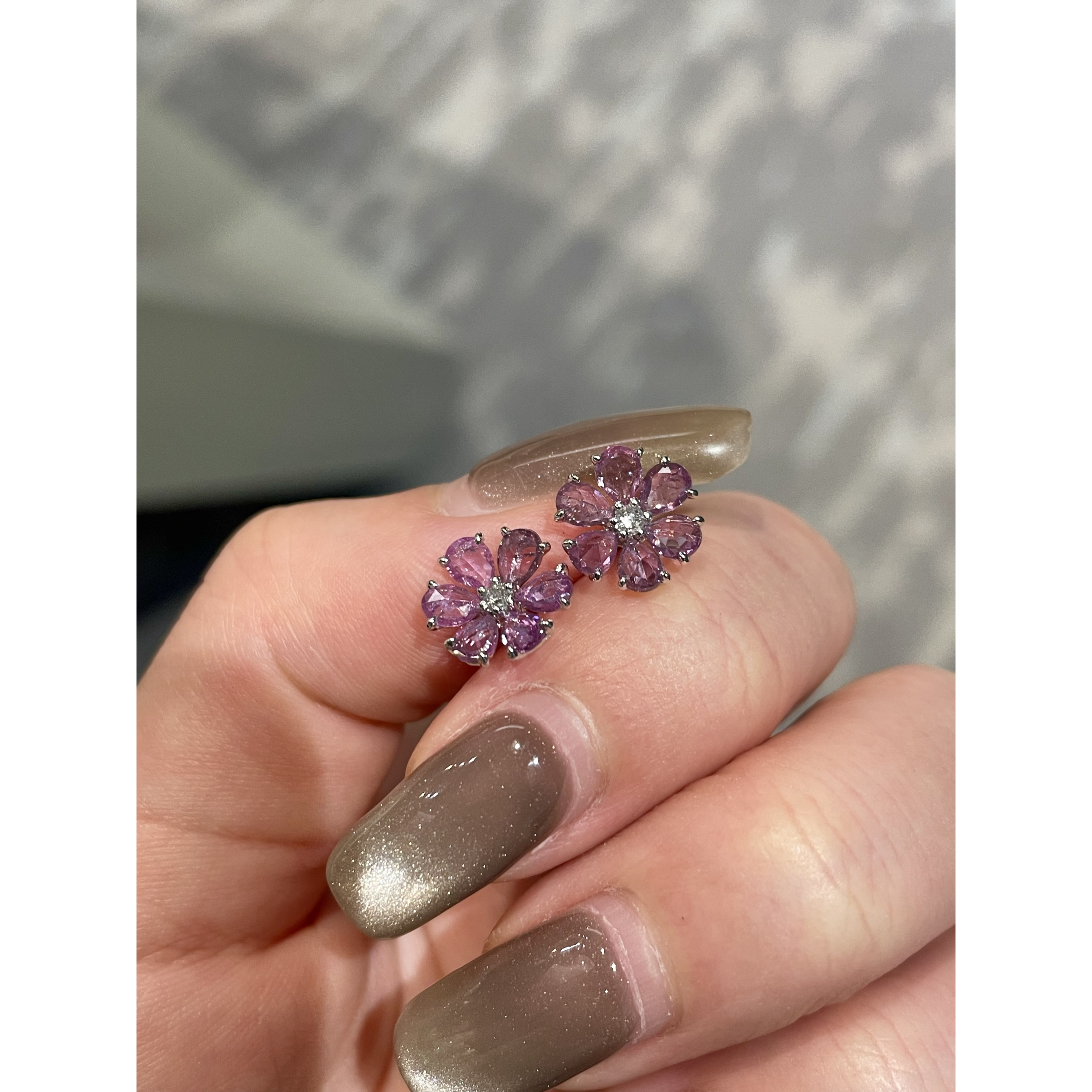 【六言精选H】彩色樱花耳钉