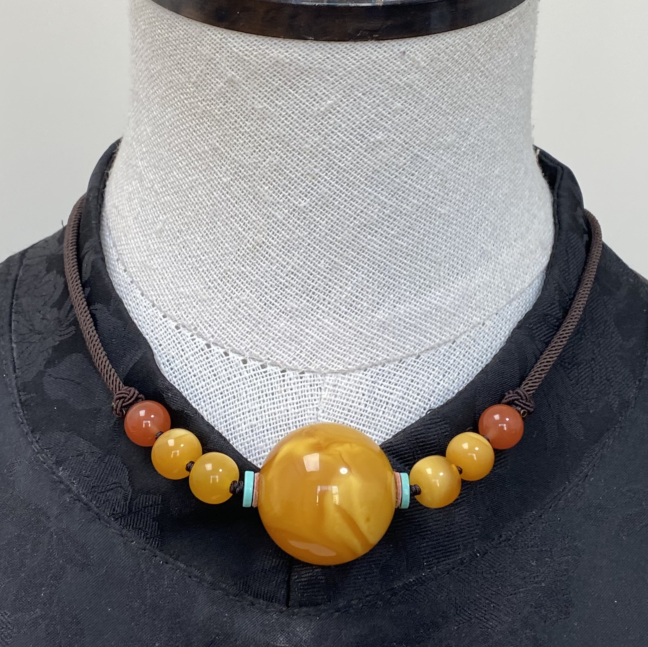 天然蜜蜡老花蜡圆珠锁骨链尺寸26.7mm左右精致时尚百搭