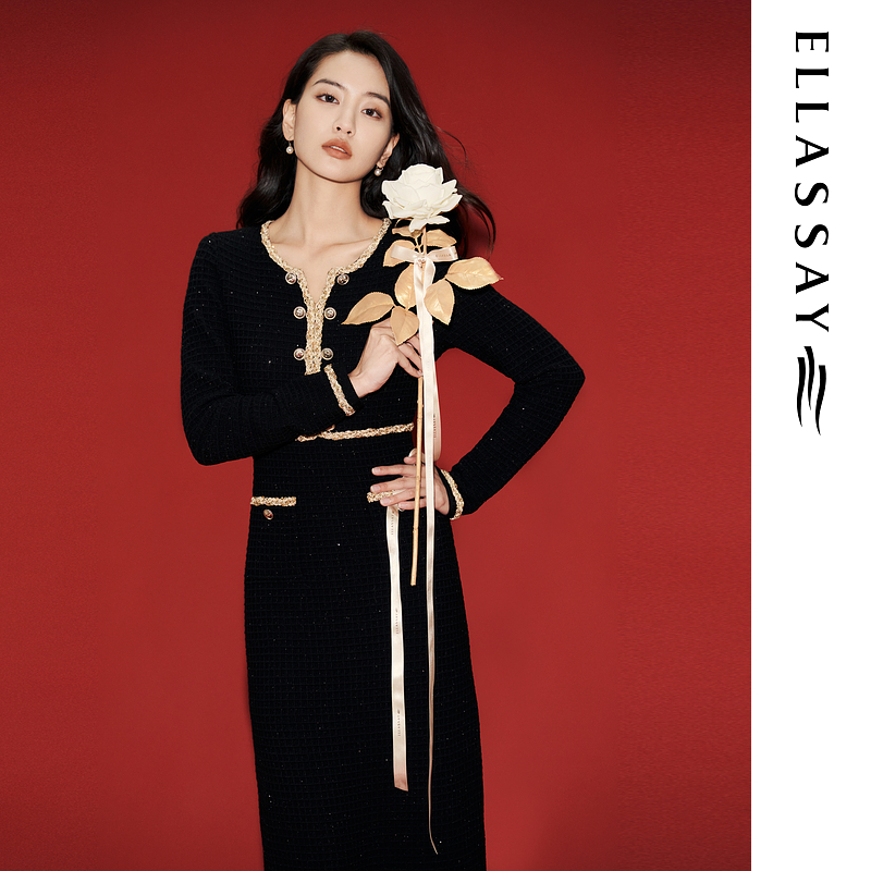 ELLASSAY歌力思春节限定款舒适绵羊毛中款连衣裙女EWW361M05500