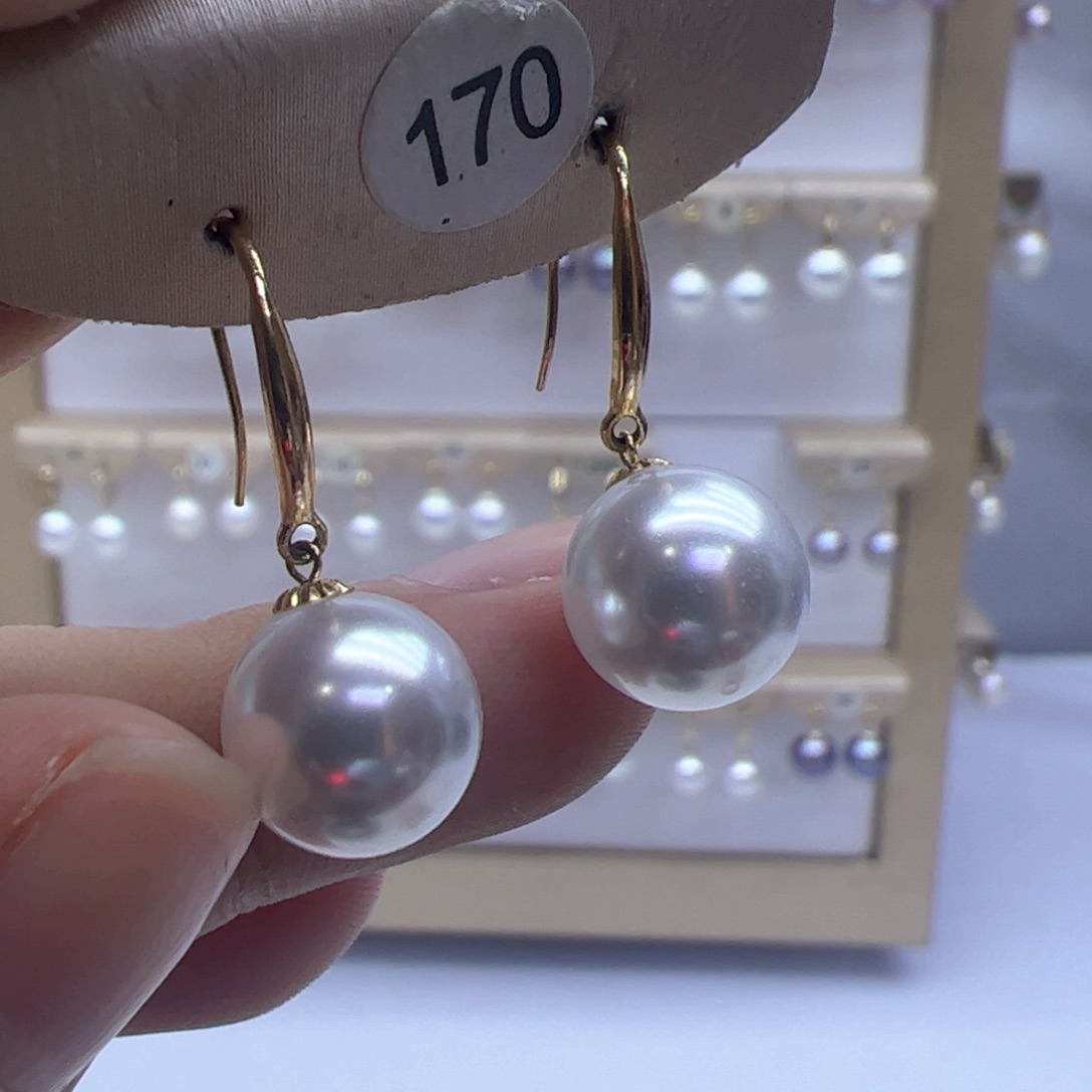 18K金镶嵌淡水珍珠耳饰