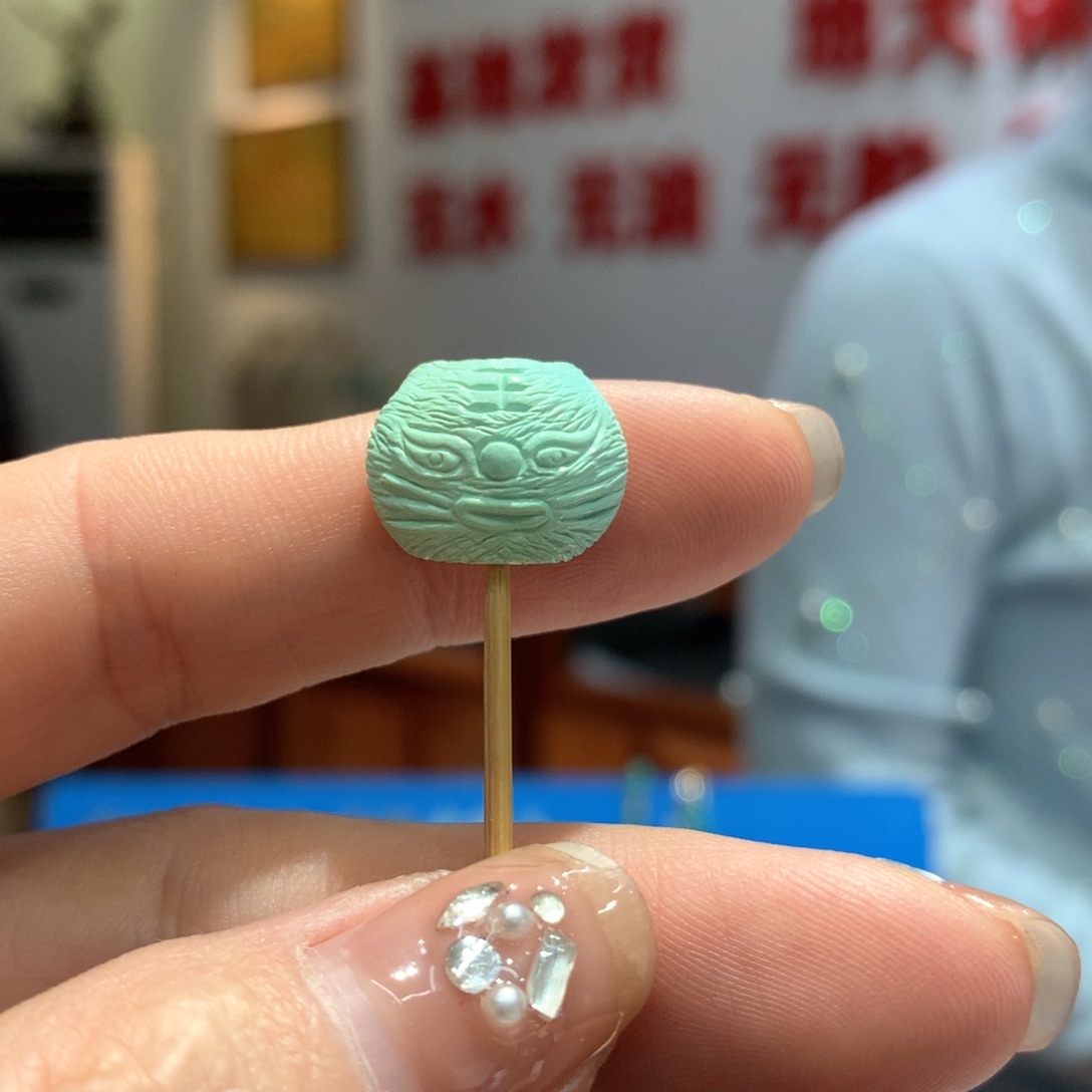 绿松石配饰未镶嵌