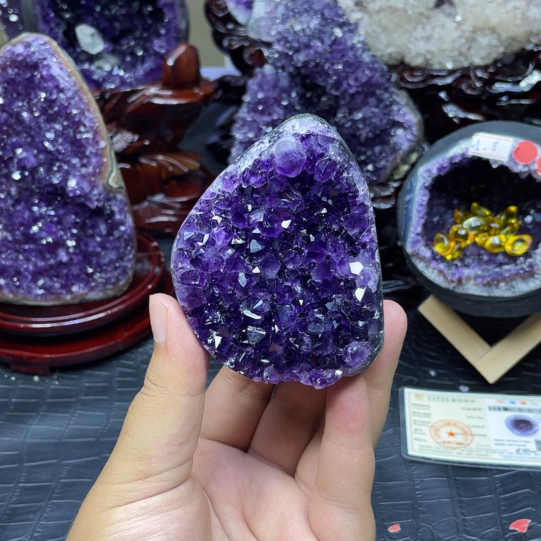 大型摆件（非配饰）未镶嵌紫晶