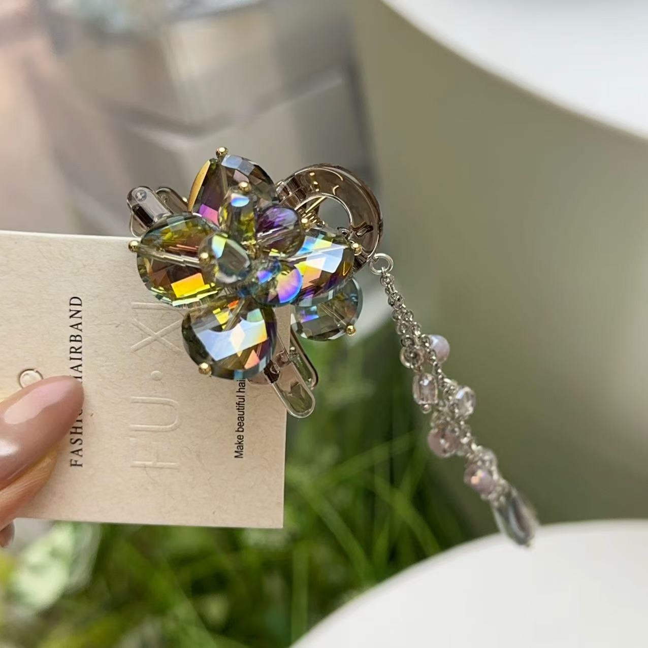 精品水晶原创轻奢设计重工流苏四公分抓夹2172