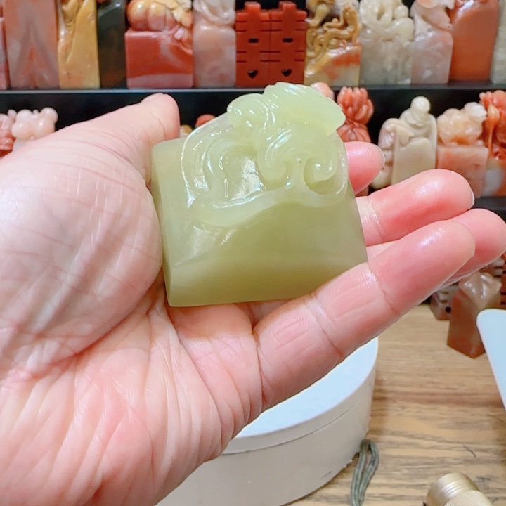 老挝石小****雨000000000