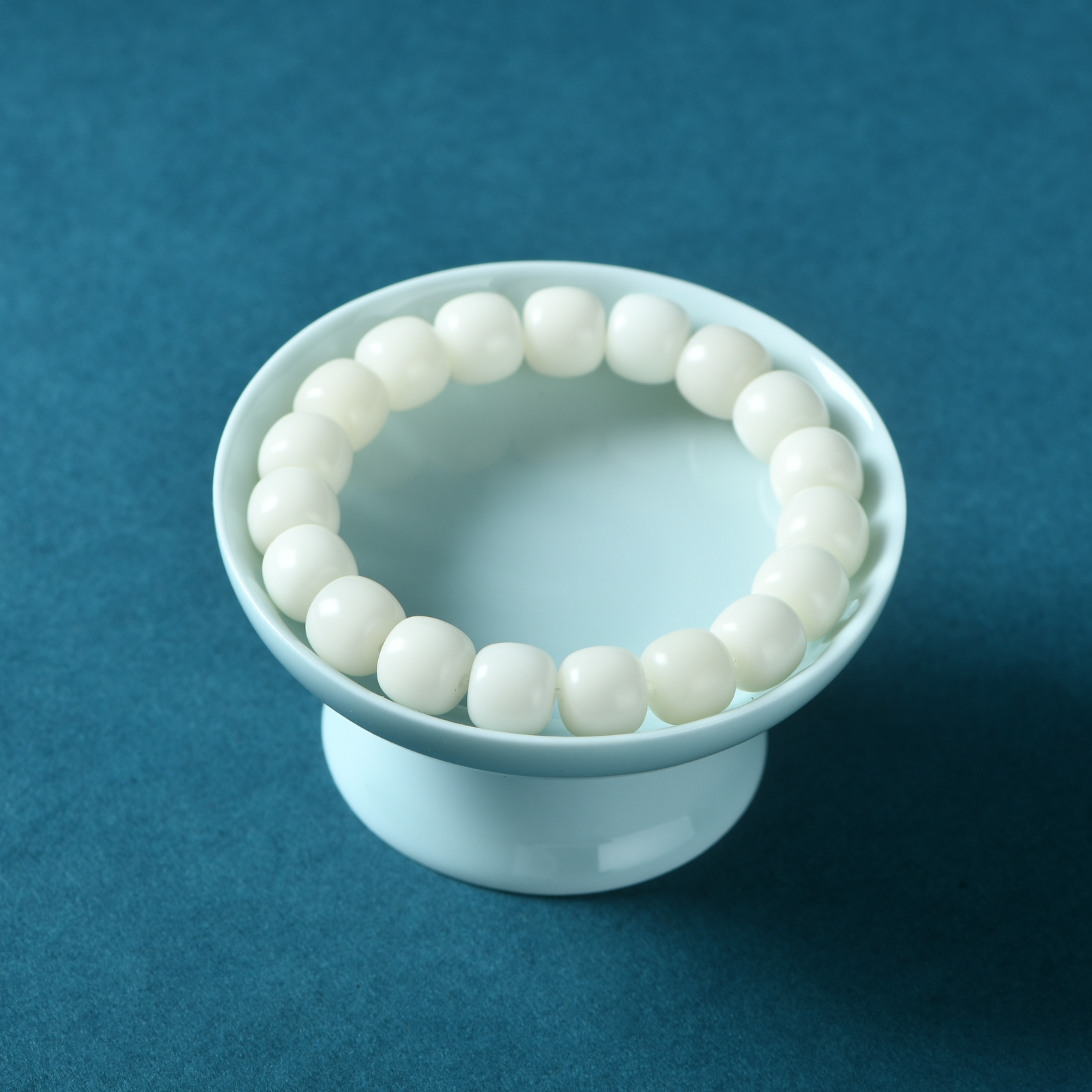 白菩提根10x11老型珠手串